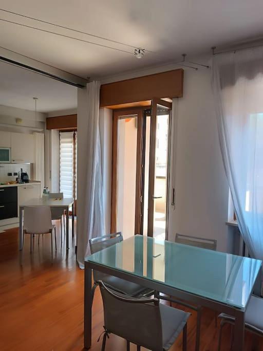 Appartamento Casa ヴェローナ エクステリア 写真